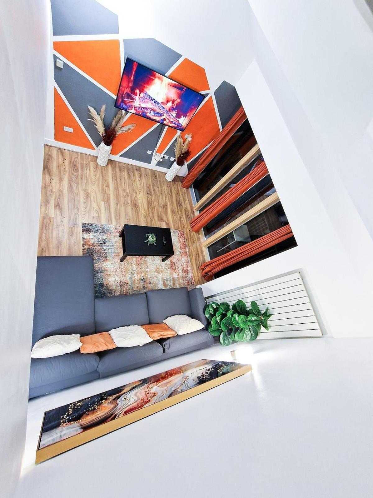 Luxury Waterfront Property With Free Parking Coventry Esterno foto