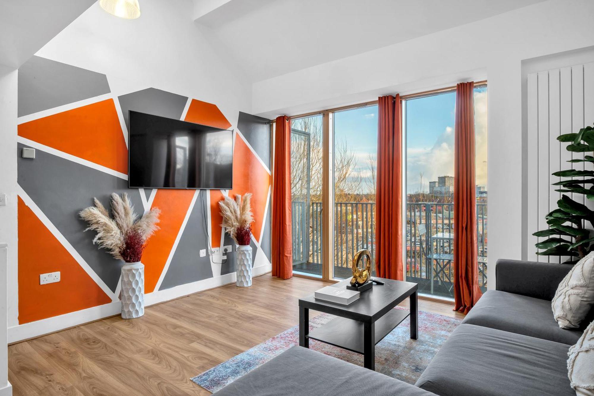 Luxury Waterfront Property With Free Parking Coventry Esterno foto