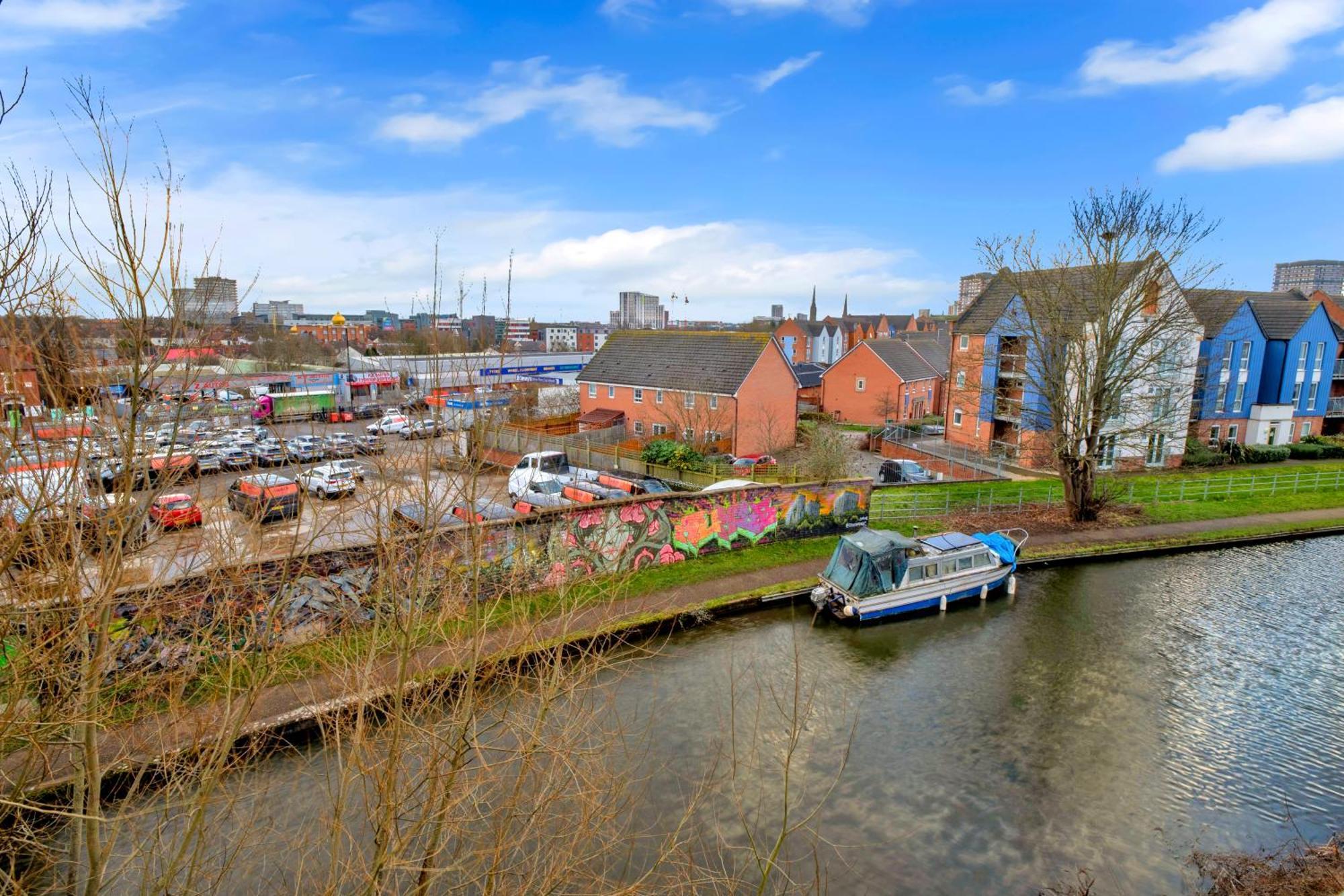 Luxury Waterfront Property With Free Parking Coventry Esterno foto